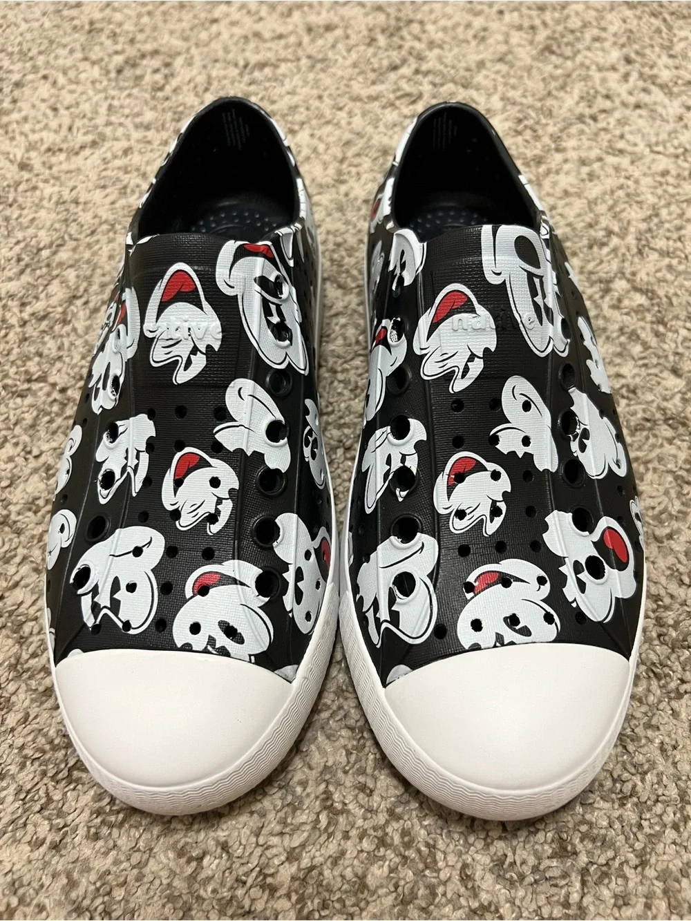 Native Jefferson Disney Mickey Mouse Print Black Slip-On Water Shoe Unisex M6/W8